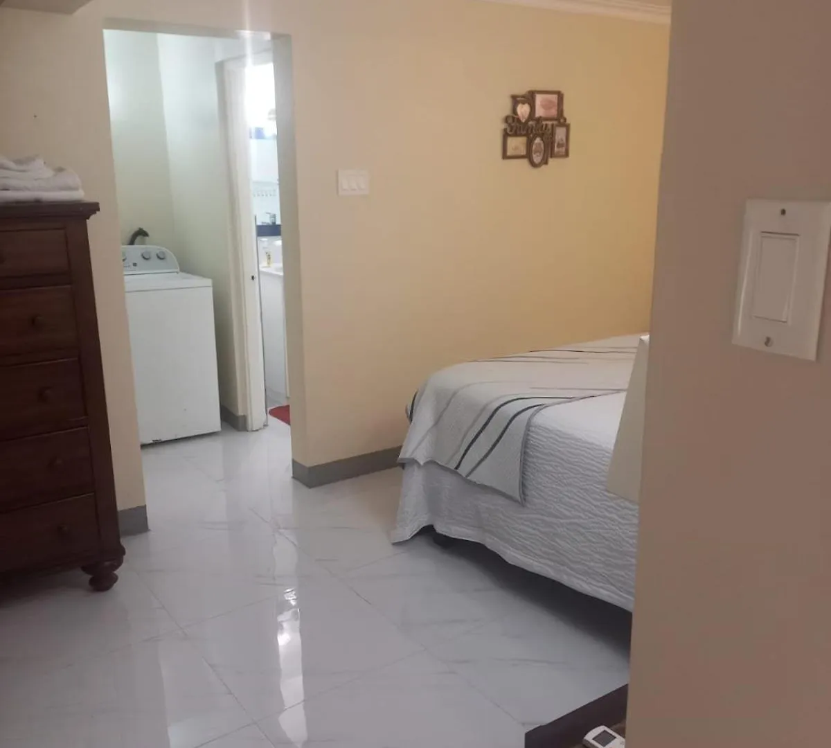 Apartmán Finest Accommodation Russell Heights Apt #A Kingston